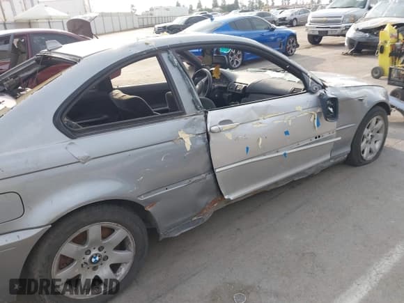 ✅ 2006 BMW 3 Series 330Ci • VIN: WBABD53466PL18243 • Lot: 43335579. Wystawiony na IAAI z przebiegiem Nie podano. Bezpłatny archiwum sprzedaży aukcyjnych z USA i szczegółowy raport historii pojazdu na DreamBid. Zdjęcie 14.