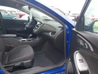 2023 Chevrolet Malibu LT z VIN 1G1ZD5ST5PF130047, wystawiony jako IAAI lot #42977958 z przebiegiem 85 643 mil mil oraz . Historia ofert i sprzedaży dostępna na DreamBid. Obrazek 5.