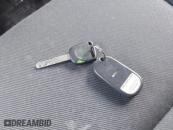 ✅ 2006 Honda Element EX-P • VIN: 5J6YH28776L001060 • Lot: 43548902. Listed on IAAI with 101,398 mi. Free auction sales archive from the USA and detailed vehicle history report at DreamBid. Image 11.