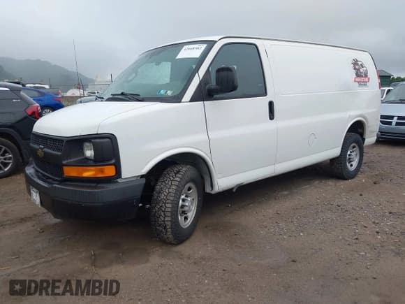 ✅ 2016 Chevrolet Express Cargo • VIN: 1GCWGAFG8G1147848 • Lot: 42668582. Listed on IAAI with 237,768 mi. Free auction sales archive from the USA and detailed vehicle history report at DreamBid. Image 2.