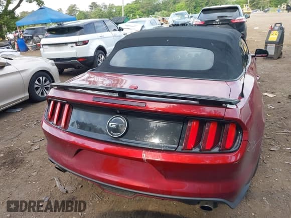 ✅ 2017 Ford Mustang GT Premium • VIN: 1FATP8FF0H5342278 • Lot: 42397127. Wystawiony na IAAI z przebiegiem 63 688 mil. Bezpłatny archiwum sprzedaży aukcyjnych z USA i szczegółowy raport historii pojazdu na DreamBid. Zdjęcie 16.