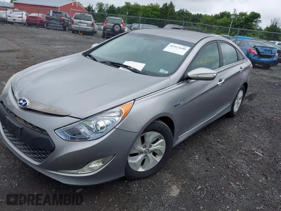✅ 2013 Hyundai Sonata Limited • VIN: KMHEC4A48DA078866 • Лот: 42527640. Опубликован ранее на IAAI с пробегом 187 347 миль. Бесплатный доступ к архиву аукционных продаж из США и подробный отчёт об истории автомобиля на DreamBid. Изображение 2.