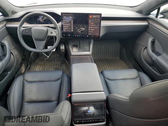 ✅ 2023 Tesla Model S • VIN: 5YJSA1E53PF522648 • Лот: 68481295. Опубликован ранее на Copart с пробегом 17 963 миль. Бесплатный доступ к архиву аукционных продаж из США и подробный отчёт об истории автомобиля на DreamBid. Изображение 8.