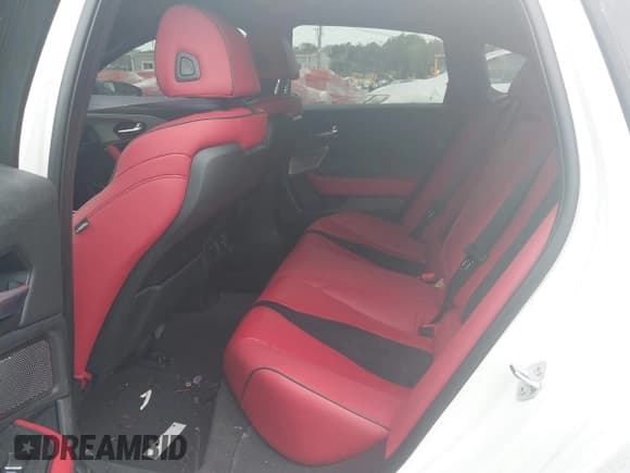 ✅ 2023 Acura TLX w/A-Spec Package • VIN: 19UUB6F50PA002399 • Лот: 42671376. Опубликован ранее на IAAI с пробегом 23 437 миль. Бесплатный доступ к архиву аукционных продаж из США и подробный отчёт об истории автомобиля на DreamBid. Изображение 8.