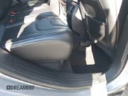 ✅ 2020 Jeep Cherokee Limited • VIN: 1C4PJMDX2LD590435 • Lot: 43582964. Wystawiony na IAAI z przebiegiem 97 291 mil. Bezpłatny archiwum sprzedaży aukcyjnych z USA i szczegółowy raport historii pojazdu na DreamBid. Zdjęcie 8.