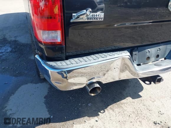 ✅ 2009 Dodge 1500 Laramie • VIN: 1D3HV13T09S758249 • Lot: 41923451. Wystawiony na IAAI z przebiegiem 238 116 mil. Bezpłatny archiwum sprzedaży aukcyjnych z USA i szczegółowy raport historii pojazdu na DreamBid. Zdjęcie 20.