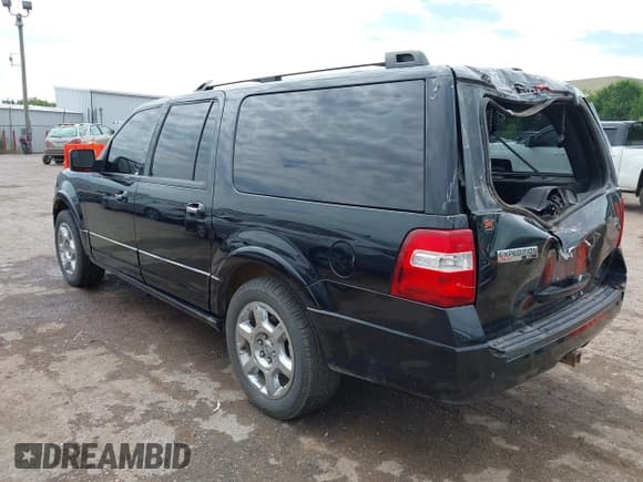 ✅ 2014 Ford Expedition Max Limited • VIN: 1FMJK2A51EEF43058 • Лот: 42962969. Опубликован ранее на IAAI с пробегом 214 480 миль. Бесплатный доступ к архиву аукционных продаж из США и подробный отчёт об истории автомобиля на DreamBid. Изображение 3.