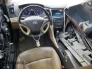 ✅ 2014 Hyundai Sonata SE • VIN: 5NPEC4AC5EH839973 • Lot: 60465714. Listed on Copart with 114,468 mi. Free auction sales archive from the USA and detailed vehicle history report at DreamBid. Image 8.