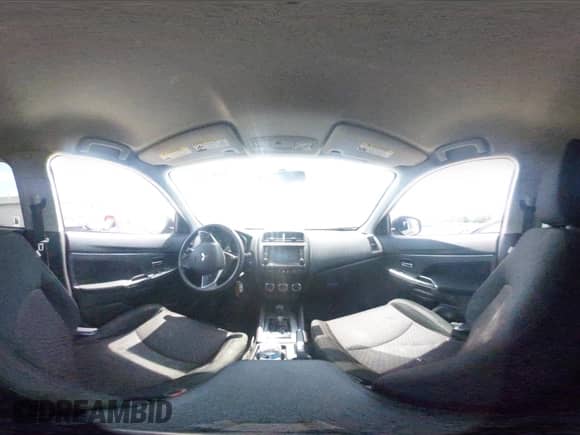 2019 Mitsubishi Outlander ES z VIN JA4AP3AU6KU028183, wystawiony jako IAAI lot #42963351 z przebiegiem 33 604 mil mil oraz . Historia ofert i sprzedaży dostępna na DreamBid. Obrazek 17.