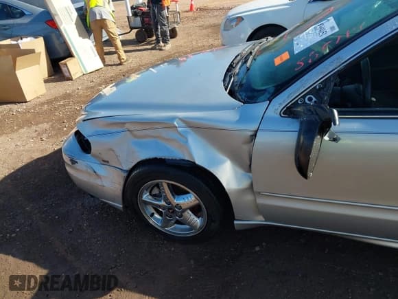 ✅ 2004 Pontiac Grand Am SE2 • VIN: 1G2NG52E74M585119 • Lot: 43694151. Wystawiony na IAAI z przebiegiem 223 963 mil. Bezpłatny archiwum sprzedaży aukcyjnych z USA i szczegółowy raport historii pojazdu na DreamBid. Zdjęcie 6.