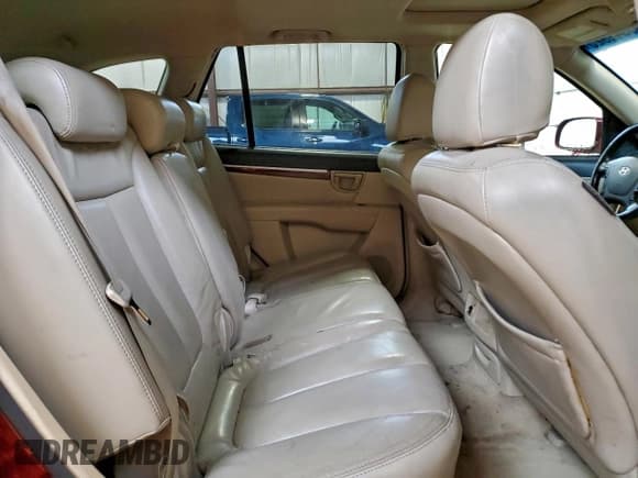 ✅ 2007 Hyundai Santa Fe GL 5Pass • VIN: 5NMSG13E07H102135 • Lot: 95942925. Listed on Copart with 258,683 mi. Free auction sales archive from the USA and detailed vehicle history report at DreamBid. Image 11.