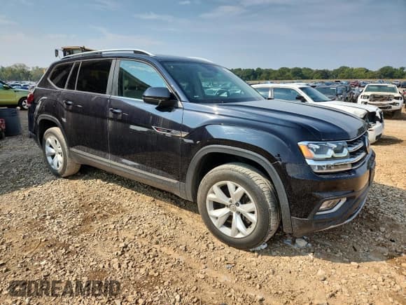 ✅ 2018 Volkswagen Atlas SEL • VIN: 1V2MR2CAXJC527954 • Лот: 81313565. Опубликован ранее на Copart с пробегом 84 812 миль. Бесплатный доступ к архиву аукционных продаж из США и подробный отчёт об истории автомобиля на DreamBid. Изображение 4.