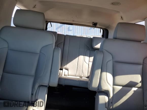 ✅ 2018 Chevrolet Tahoe LT • VIN: 1GNSKBKC9JR164714 • Lot: 87040835. Listed on Copart with 119,309 mi. Free auction sales archive from the USA and detailed vehicle history report at DreamBid. Image 10.