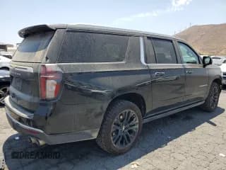 ✅ 2021 Chevrolet Suburban High Country • VIN: 1GNSKGKL7MR180475 • Lot: 63847874. Wystawiony na Copart z przebiegiem 157 184 mil. Bezpłatny archiwum sprzedaży aukcyjnych z USA i szczegółowy raport historii pojazdu na DreamBid. Zdjęcie 3.