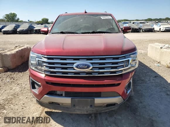 ✅ 2019 Ford Expedition Max Limited • VIN: 1FMJK2AT4KEA60626 • Lot: 84037825. Wystawiony na Copart z przebiegiem 132 911 mil. Bezpłatny archiwum sprzedaży aukcyjnych z USA i szczegółowy raport historii pojazdu na DreamBid. Zdjęcie 5.