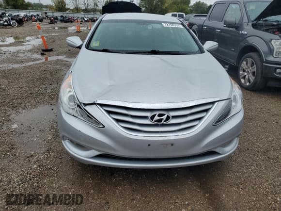 ✅ 2013 Hyundai Sonata GLS • VIN: 5NPEB4AC7DH554600 • Lot: 72786394. Listed on Copart with 92,411 mi. Free auction sales archive from the USA and detailed vehicle history report at DreamBid. Image 5.
