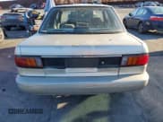 ✅ 1993 Nissan Sentra E • VIN: 1N4EB32A6PC727892 • Лот: 85516015. Опубликован ранее на Copart с пробегом 193 551 миль. Бесплатный доступ к архиву аукционных продаж из США и подробный отчёт об истории автомобиля на DreamBid. Изображение 6.