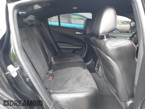 ✅ 2021 Dodge Charger R/T • VIN: 2C3CDXCT6MH619949 • Lot: 43322734. Wystawiony na IAAI z przebiegiem 28 613 mil. Bezpłatny archiwum sprzedaży aukcyjnych z USA i szczegółowy raport historii pojazdu na DreamBid. Zdjęcie 8.