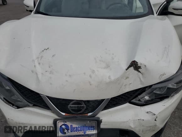 ✅ 2018 Nissan Rogue S • VIN: JN1BJ1CR1JW254016 • Lot: 83949655. Listed on Copart with 76,775 mi. Free auction sales archive from the USA and detailed vehicle history report at DreamBid. Image 12.