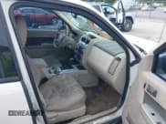 ✅ 2010 Mercury Mariner • VIN: 4M2CN8BG3AKJ22391 • Lot: 39988241. Listed on IAAI with 218,423 mi. Free auction sales archive from the USA and detailed vehicle history report at DreamBid. Image 5.