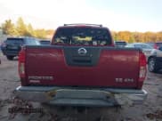 ✅ 2008 Nissan Frontier SE • VIN: 1N6AD07W08C442027 • Lot: 43620102. Wystawiony na IAAI z przebiegiem 157 270 mil. Bezpłatny archiwum sprzedaży aukcyjnych z USA i szczegółowy raport historii pojazdu na DreamBid. Zdjęcie 16.