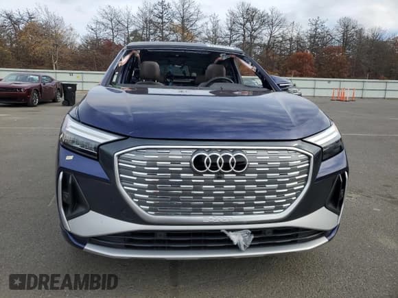 ✅ 2023 Audi Q4 e-tron Sportback Premium • VIN: WA122BFZ8PP055473 • Lot: 78151634. Listed on Copart with 6,972 mi. Free auction sales archive from the USA and detailed vehicle history report at DreamBid. Image 5.
