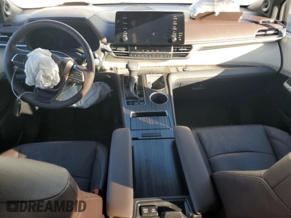 ✅ 2024 Toyota Sienna Platinum • VIN: 5TDESKFC0RS145322 • Лот: 85955075. Опубликован ранее на Copart с пробегом 20 656 миль. Бесплатный доступ к архиву аукционных продаж из США и подробный отчёт об истории автомобиля на DreamBid. Изображение 8.