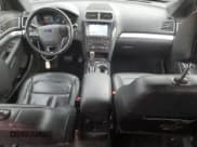 ✅ 2017 Ford Explorer XLT • VIN: 1FM5K8D85HGC65428 • Lot: 58605835. Wystawiony na Copart z przebiegiem 142 496 mil. Bezpłatny archiwum sprzedaży aukcyjnych z USA i szczegółowy raport historii pojazdu na DreamBid. Zdjęcie 8.