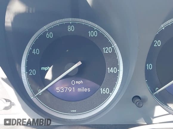 ✅ 2005 Mercedes-Benz SL 500 • VIN: WDBSK75F25F093003 • Lot: 43493825. Listed on IAAI with 53,431 mi. Free auction sales archive from the USA and detailed vehicle history report at DreamBid. Image 15.