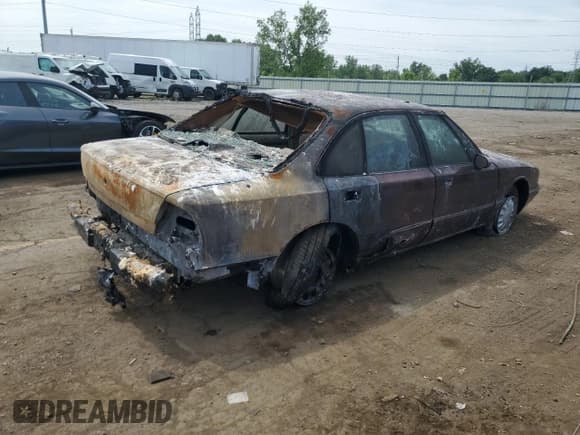 ✅ 1999 Oldsmobile 88 LS • VIN: 1G3HN52K7X4810275 • Lot: 59933315. Listed on Copart with Not provided. Free auction sales archive from the USA and detailed vehicle history report at DreamBid. Image 3.