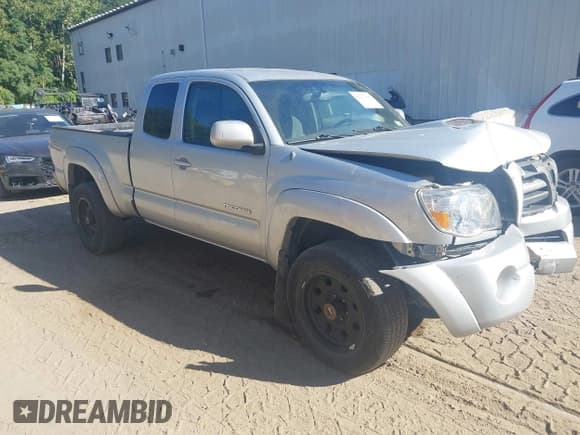 ✅ 2009 Toyota Tacoma • VIN: 5TEUU42N69Z618474 • Lot: 43227695. Listed on IAAI with 186,544 mi. Free auction sales archive from the USA and detailed vehicle history report at DreamBid. Image 1.