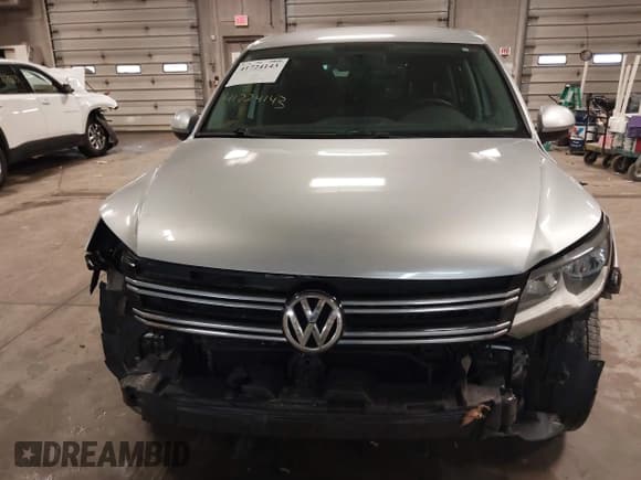 ✅ 2018 Volkswagen Tiguan • VIN: WVGAV7AXXJK002270 • Лот: 41724143. Опубликован ранее на IAAI с пробегом 124 081 миль. Бесплатный доступ к архиву аукционных продаж из США и подробный отчёт об истории автомобиля на DreamBid. Изображение 13.