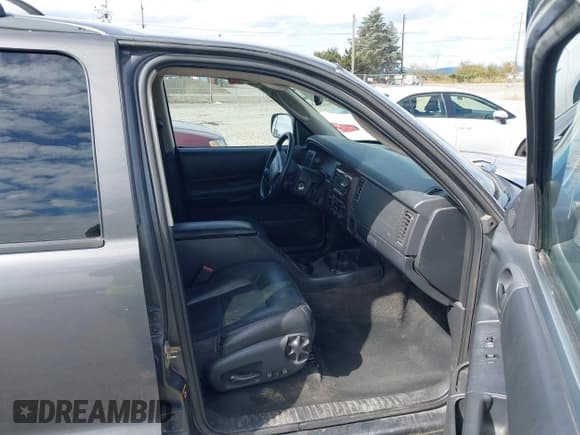 ✅ 2002 Dodge Durango • VIN: 1B8HS58N82F180205 • Лот: 42945510. Опубликован ранее на IAAI с пробегом 253 163 миль. Бесплатный доступ к архиву аукционных продаж из США и подробный отчёт об истории автомобиля на DreamBid. Изображение 5.