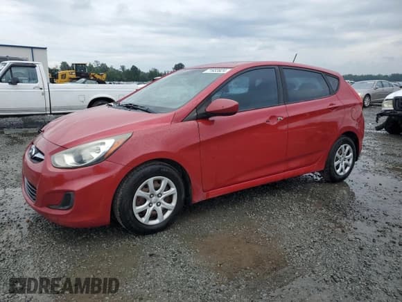 ✅ 2012 Hyundai Accent GS • VIN: KMHCT5AE7CU040256 • Лот: 71933924. Опубликован ранее на Copart с пробегом 160 604 миль. Бесплатный доступ к архиву аукционных продаж из США и подробный отчёт об истории автомобиля на DreamBid. Изображение 1.