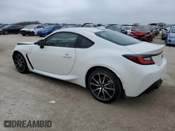 ✅ 2023 Toyota 86 • VIN: JF1ZNBB10P9765392 • Lot: 80565403. Listed on Copart with 168 mi. Free auction sales archive from the USA and detailed vehicle history report at DreamBid. Image 2.
