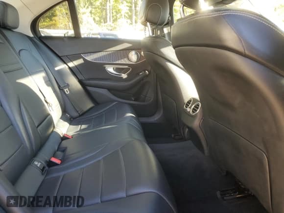 ✅ 2017 Mercedes-Benz C 300 • VIN: 55SWF4JB0HU231556 • Lot: 86290625. Listed on Copart with 65,587 mi. Free auction sales archive from the USA and detailed vehicle history report at DreamBid. Image 10.