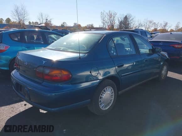 2003 Chevrolet Malibu с VIN 1G1ND52J13M665444, выставлен на аукционе IAAI как лот 43526070 с пробегом 111 421 миль миль и . История ставок и продаж доступна на DreamBid. Изображение 4.