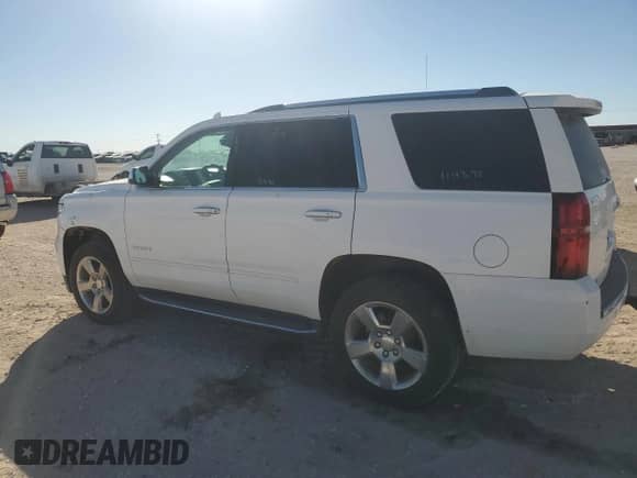 2020 Chevrolet Tahoe Premier with VIN 1GNSCCKC8LR213794, listed as a Copart auction lot 47137755 with 104,656 mi miles and Clean title. Bid and sale history available at DreamBid. Image 2.