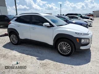 ✅ 2020 Hyundai Kona SEL • VIN: KM8K22AA4LU400111 • Лот: 71813814. Опубликован ранее на Copart с пробегом 94 012 миль. Бесплатный доступ к архиву аукционных продаж из США и подробный отчёт об истории автомобиля на DreamBid. Изображение 4.
