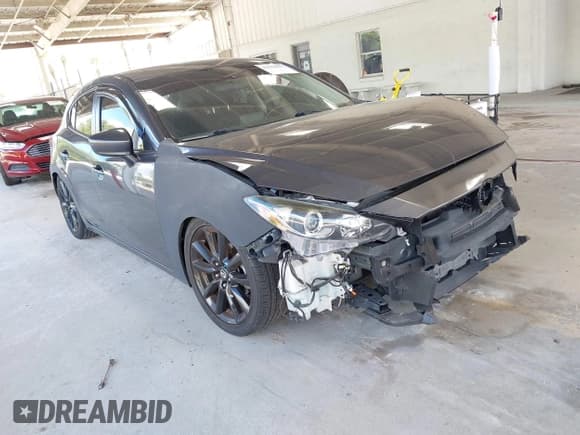 ✅ 2016 Mazda 3 i Sport • VIN: 3MZBM1J70GM302830 • Лот: 42960591. Опубликован ранее на IAAI с пробегом 87 644 миль. Бесплатный доступ к архиву аукционных продаж из США и подробный отчёт об истории автомобиля на DreamBid. Изображение 1.