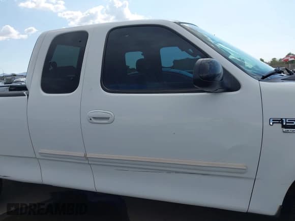 ✅ 2003 Ford F-150 XL • VIN: 1FTRX17L43NB82477 • Лот: 42427957. Опубликован ранее на IAAI с пробегом Не указан. Бесплатный доступ к архиву аукционных продаж из США и подробный отчёт об истории автомобиля на DreamBid. Изображение 13.