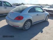 ✅ 2014 Volkswagen Beetle Entry • VIN: 3VWF17AT3EM645882 • Лот: 43372281. Опубликован ранее на IAAI с пробегом 135 797 миль. Бесплатный доступ к архиву аукционных продаж из США и подробный отчёт об истории автомобиля на DreamBid. Изображение 4.