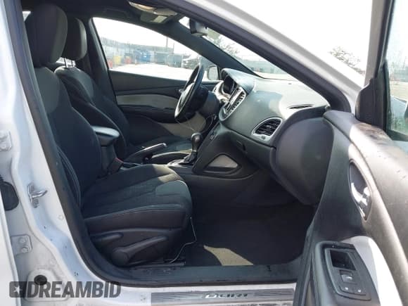 ✅ 2016 Dodge Dart SXT • VIN: 1C3CDFBB3GD517769 • Лот: 43560289. Опубликован ранее на IAAI с пробегом 106 193 миль. Бесплатный доступ к архиву аукционных продаж из США и подробный отчёт об истории автомобиля на DreamBid. Изображение 5.