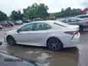 2022 Toyota Camry SE with VIN 4T1G11BK7NU047795, listed as a IAAI auction lot 42636810 with 59,439 mi miles and . Bid and sale history available at DreamBid. Image 14.