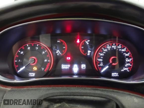 ✅ 2016 Dodge Dart SXT • VIN: 1C3CDFBB1GD564685 • Lot: 42971588. Wystawiony na IAAI z przebiegiem 152 237 mil. Bezpłatny archiwum sprzedaży aukcyjnych z USA i szczegółowy raport historii pojazdu na DreamBid. Zdjęcie 7.