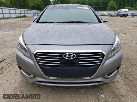 ✅ 2017 Hyundai Sonata Limited • VIN: KMHE34L34HA072542 • Lot: 52259793. Listed on Copart with 90,679 mi. Free auction sales archive from the USA and detailed vehicle history report at DreamBid. Image 5.