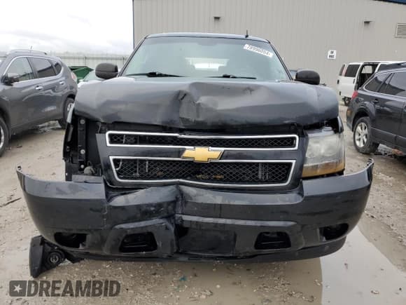 ✅ 2009 Chevrolet Suburban Commercial • VIN: 1GNFK16309J123873 • Lot: 78996054. Wystawiony na Copart z przebiegiem 289 840 mil. Bezpłatny archiwum sprzedaży aukcyjnych z USA i szczegółowy raport historii pojazdu na DreamBid. Zdjęcie 5.