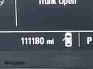 2017 Chevrolet Cruze Premier z VIN 1G1BF5SM8H7267631, wystawiony jako IAAI lot #43521640 z przebiegiem 111 180 mil mil oraz . Historia ofert i sprzedaży dostępna na DreamBid. Obrazek 15.