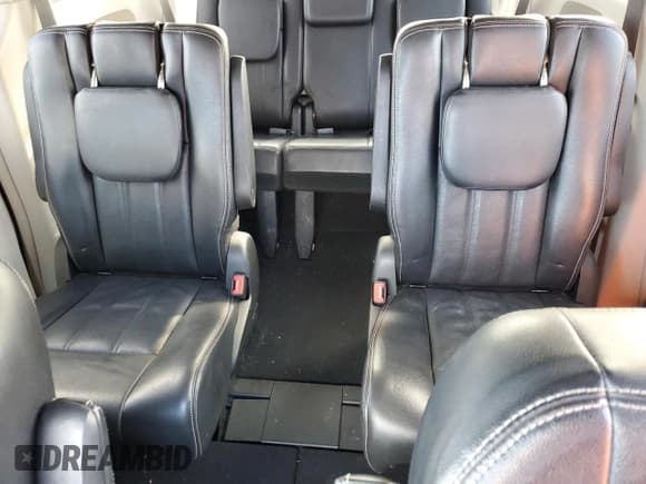 ✅ 2012 Chrysler Town & Country Touring • VIN: 2C4RC1BGXCR339700 • Лот: 93066465. Опубликован ранее на Copart с пробегом 133 490 миль. Бесплатный доступ к архиву аукционных продаж из США и подробный отчёт об истории автомобиля на DreamBid. Изображение 10.