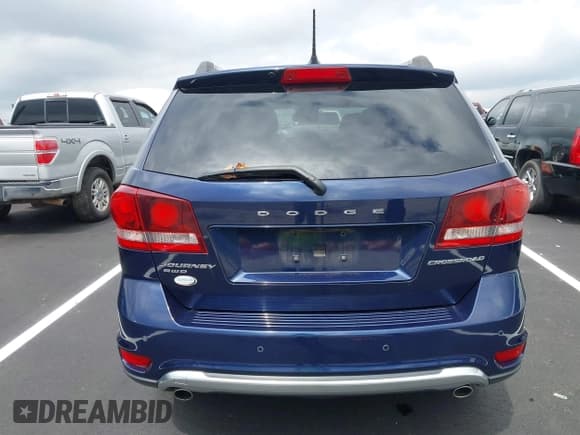 ✅ 2017 Dodge Journey Crossroad Plus • VIN: 3C4PDDGG2HT513827 • Lot: 42909190. Listed on IAAI with 156,795 mi. Free auction sales archive from the USA and detailed vehicle history report at DreamBid. Image 16.